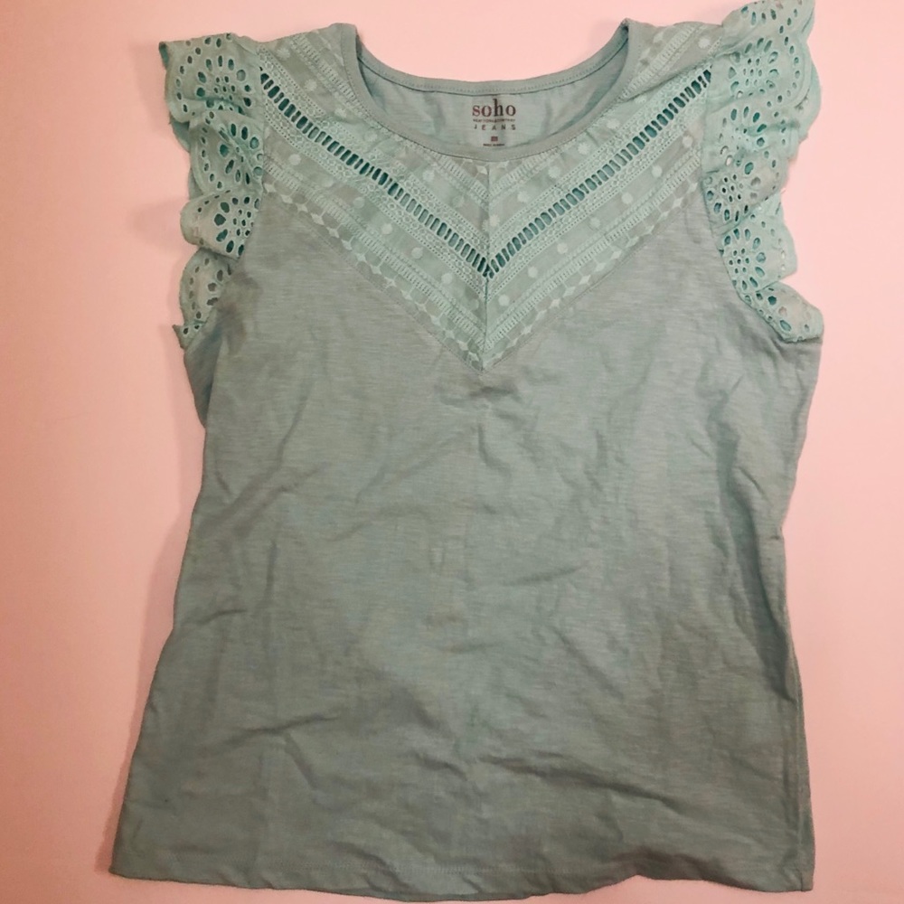 NWT New York & Co Flutter Sleeve Tee